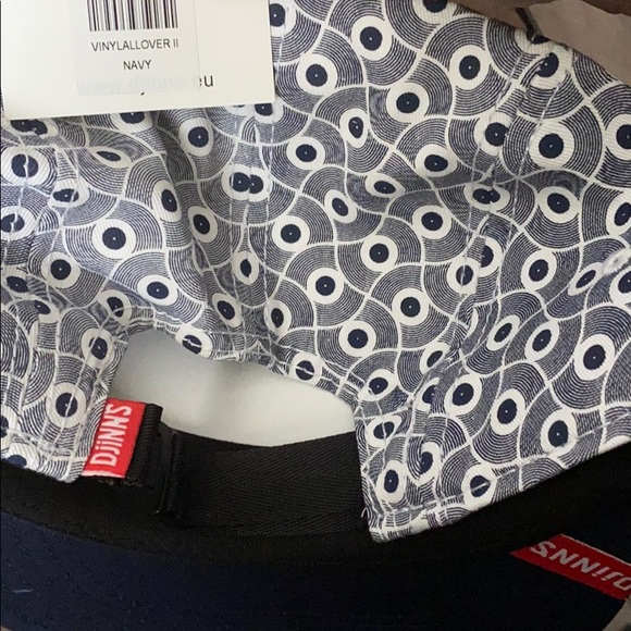 101 Apparel SnapBack - Picture 4 of 4